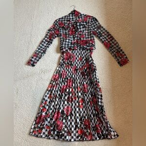 Zara Two Piece Black and White Houndstooth Red Roses Print Blouse and Skirt XS